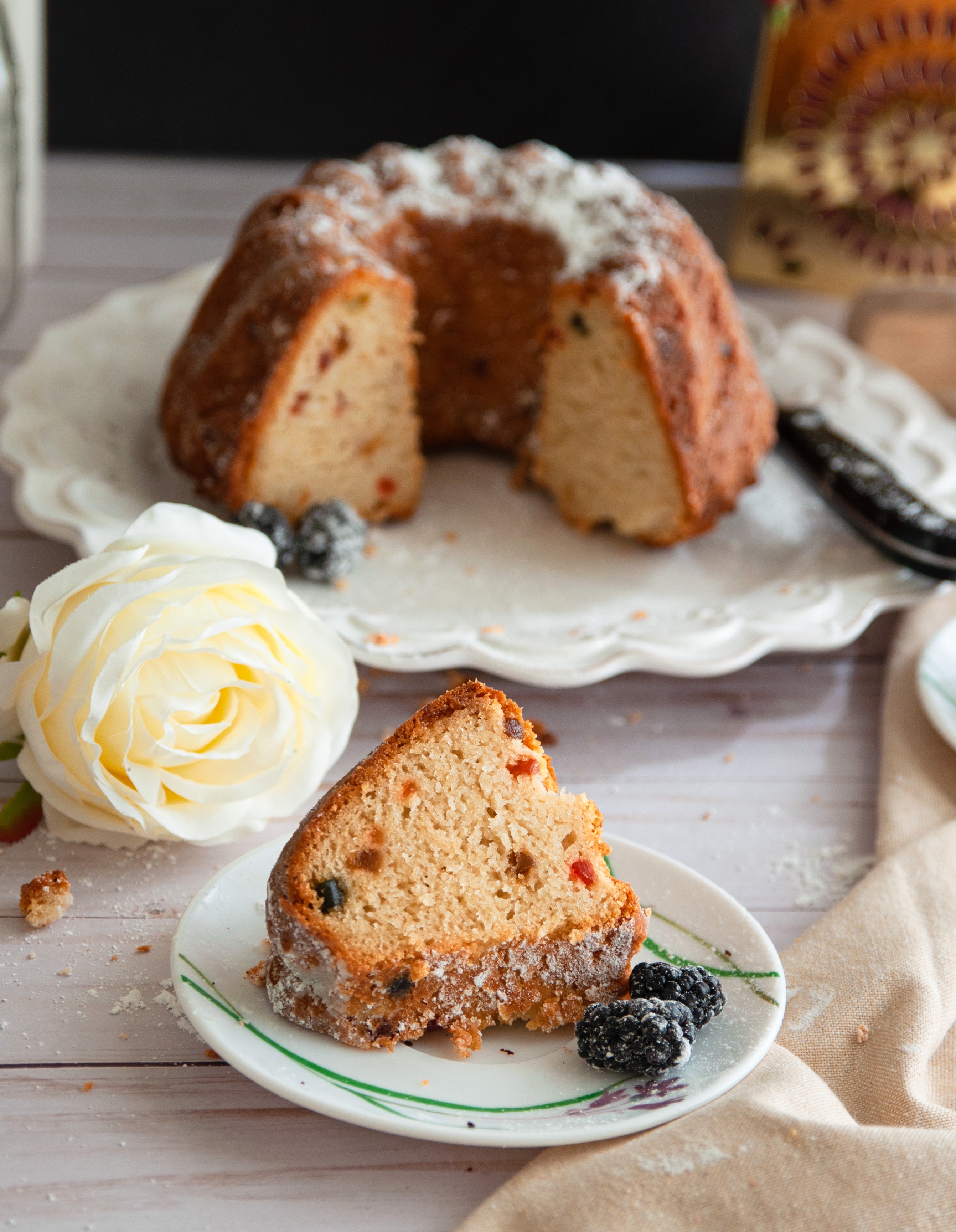 An moist and spongy egg free and butter free cake made with yogurt and olive oil. 